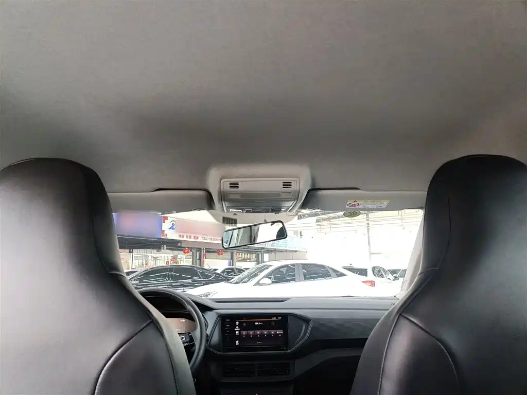 VOLKSWAGEN TU KAI