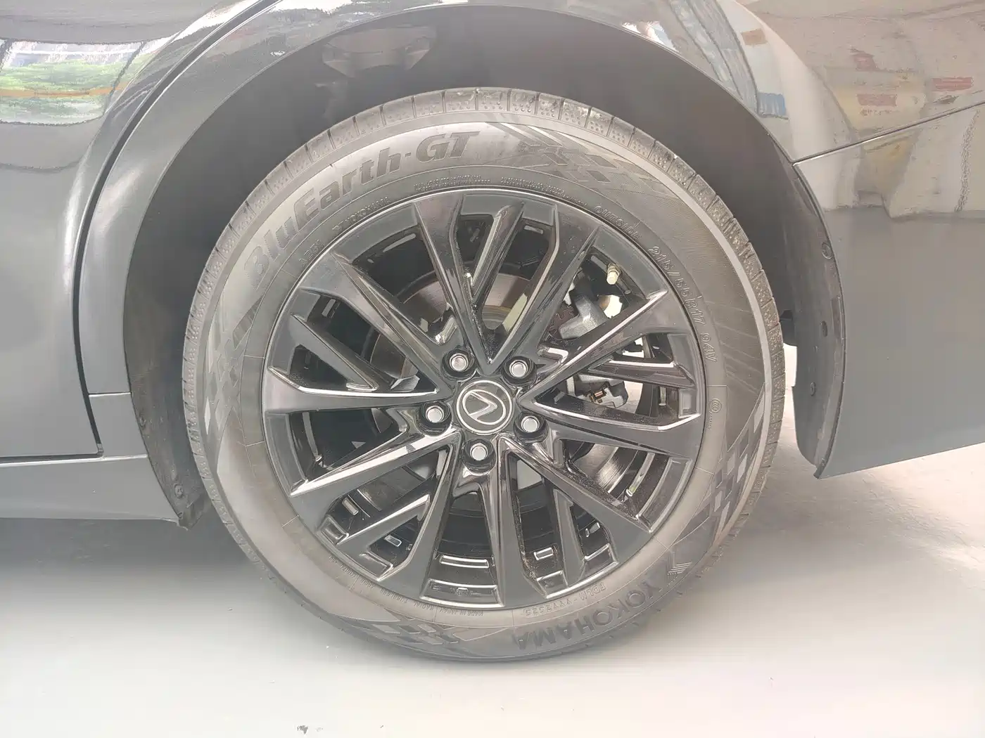 Lexus ES 2025 2025 200 Ultimate Edition