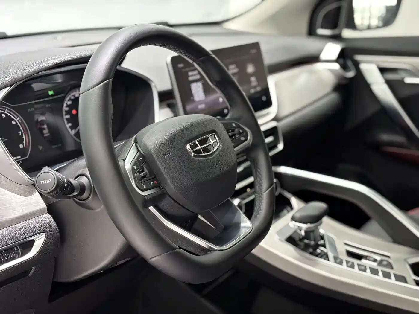 GEELY AUTOMOBILE BINYUE