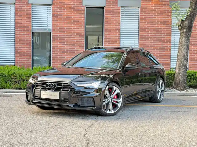 Audi A6 allroad quattro 55 TFSI, Премиум Внедорожный
