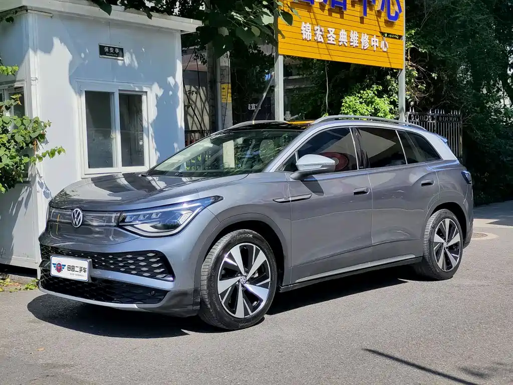 Volkswagen ID.6 X 2021