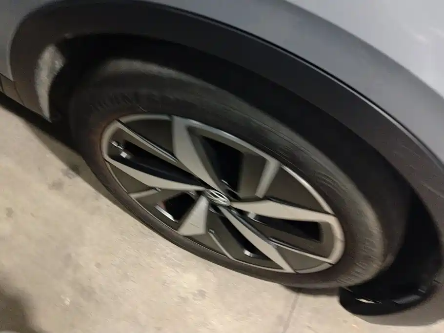 Photo 6 - Volkswagen ID.4 CROZZ