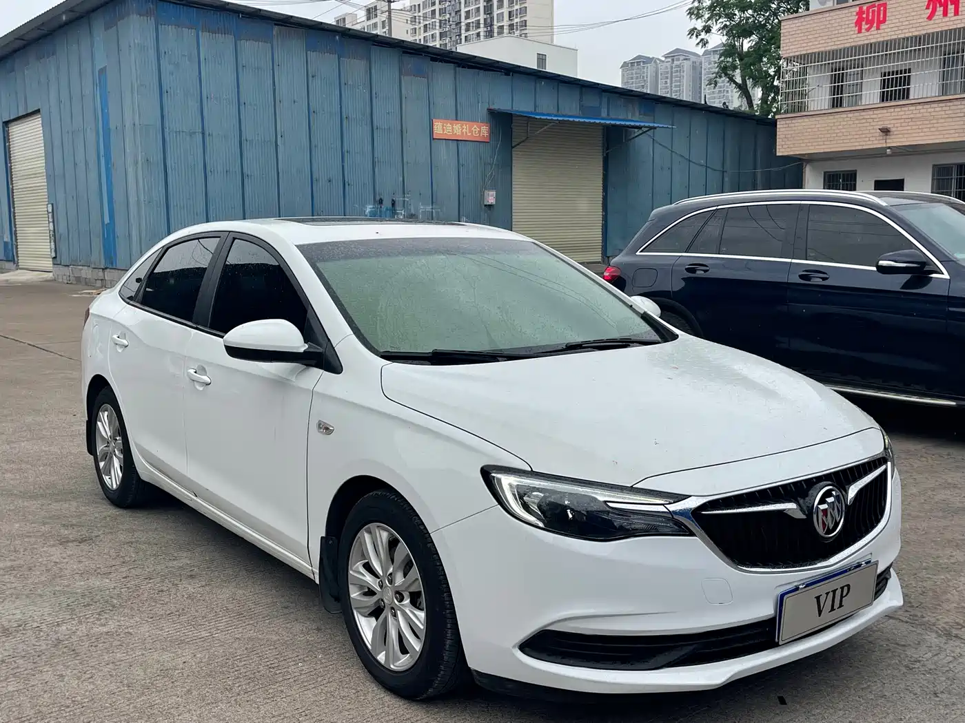 Buick Excelle 2021 Exemplar 1.5L Auto Elite фото 3