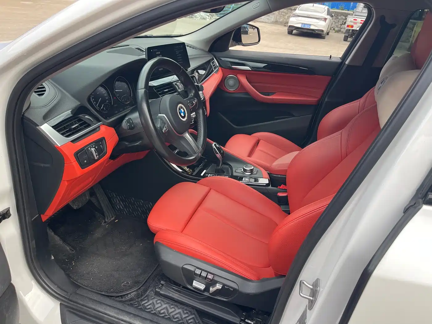 BMW X2 2022 sDrive25i M Sport Package фото 9