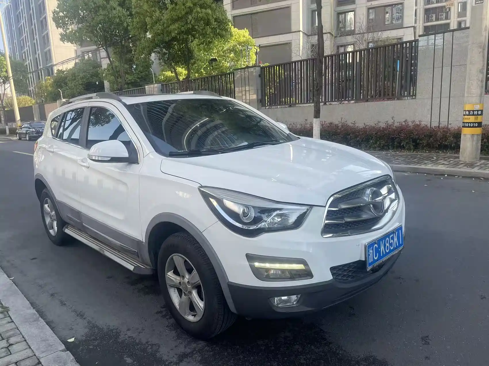 Фото 7 - Haima S5