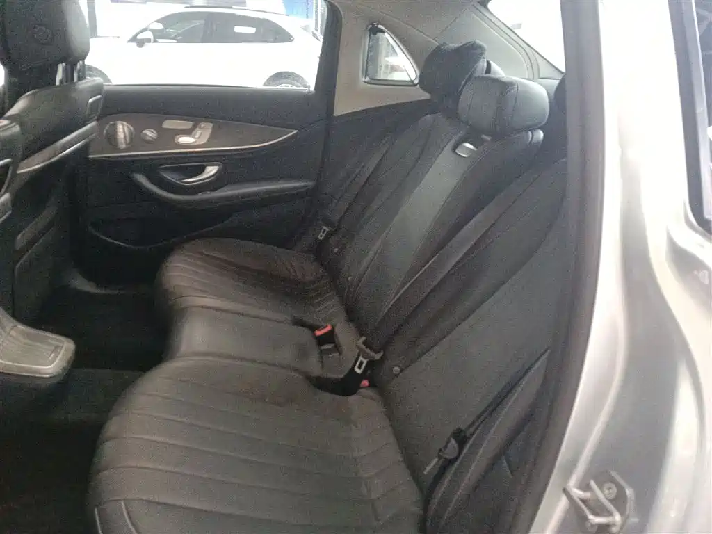 Mercedes-Benz E-Class 2021 E 300 L Premium фото 17
