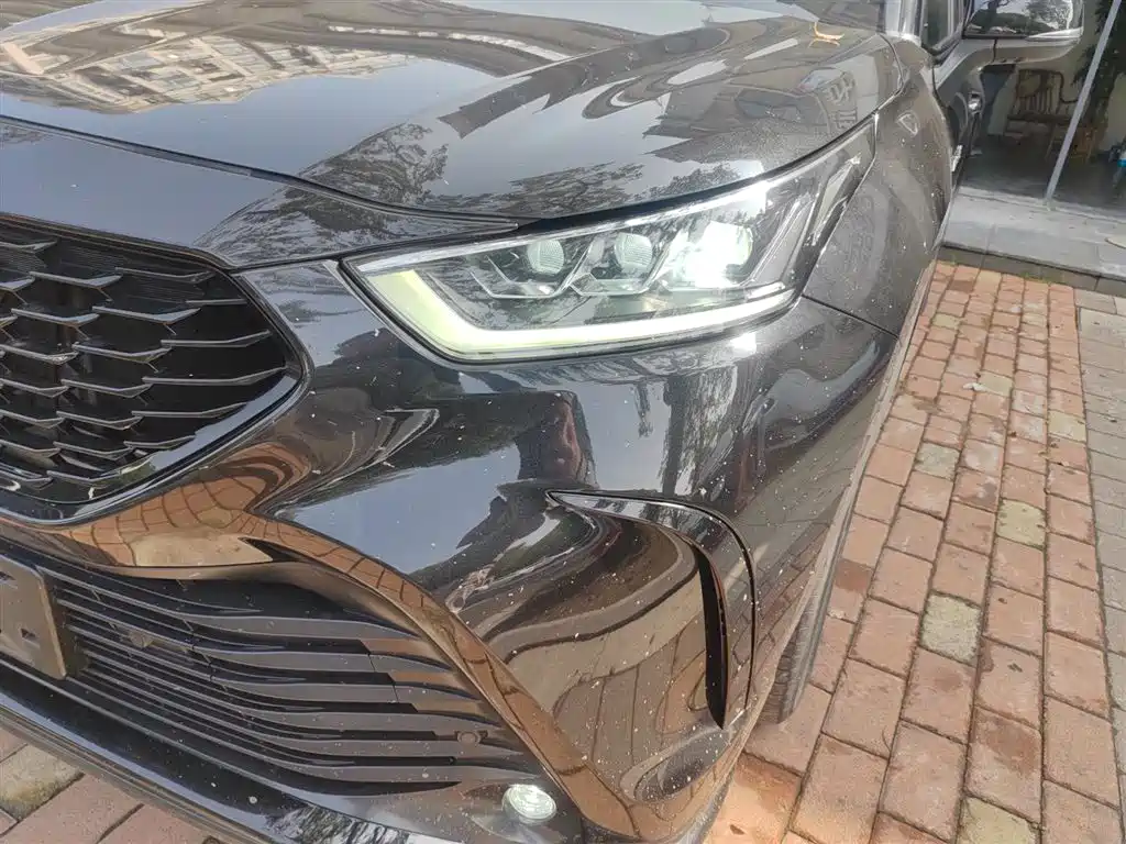 Toyota Crown Kluger 2021 2.5L HEV AWD Flagship Edition фото 18