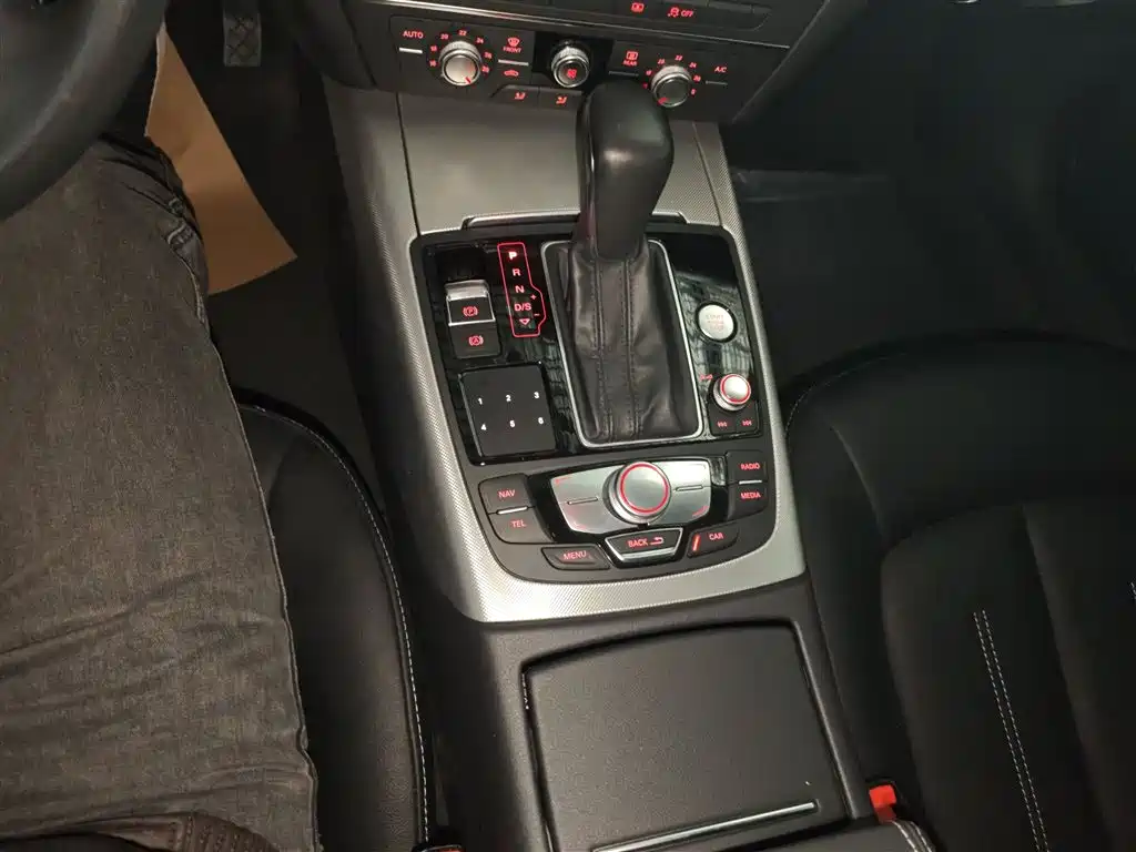 Audi A6L 2018 30th Anniversary TFSI Progressive фото 14