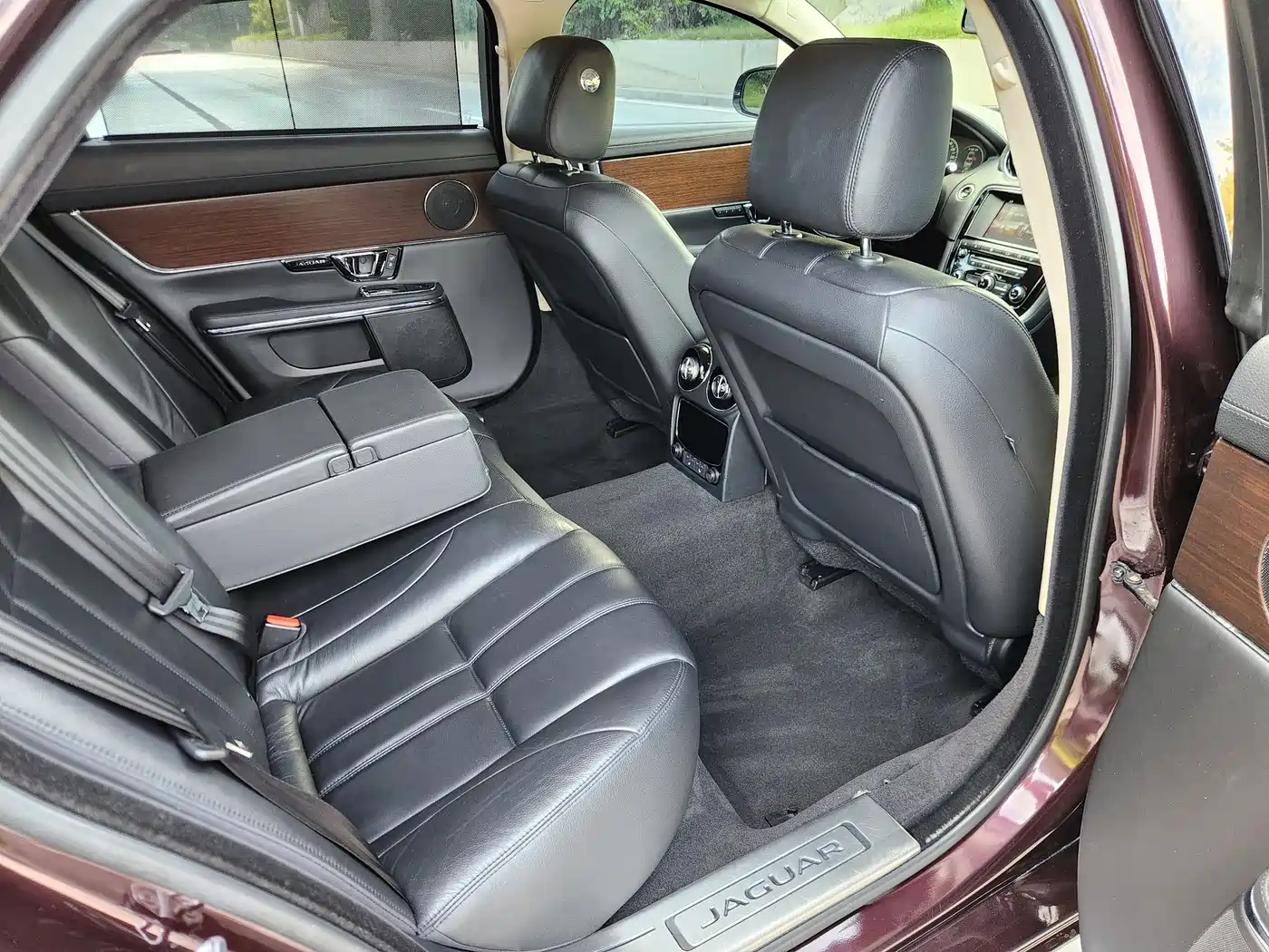 Jaguar XJ 2017 2016 XJL 2.0T 2WD Elegance Business Edition