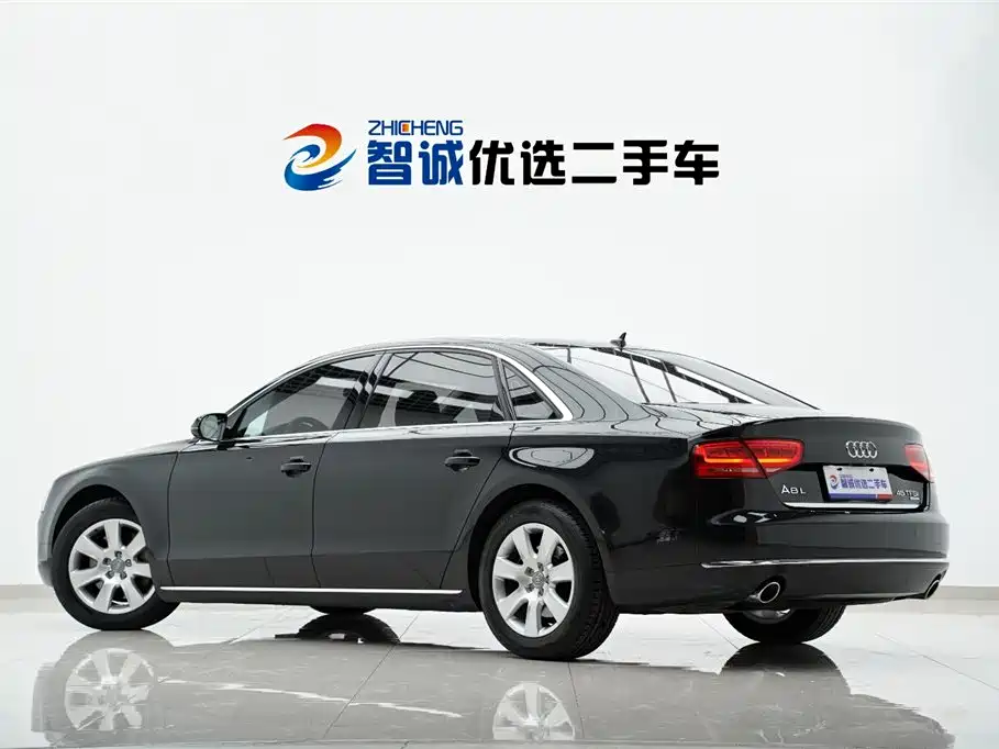 Audi A8 2013 A8L 45 TFSI quattro Luxury фото 34