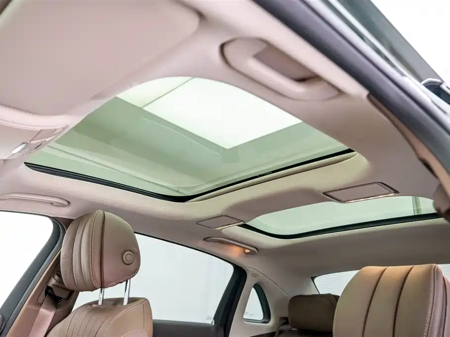 Mercedes-Benz E-Class 2023 E 300 L Fashion фото 22