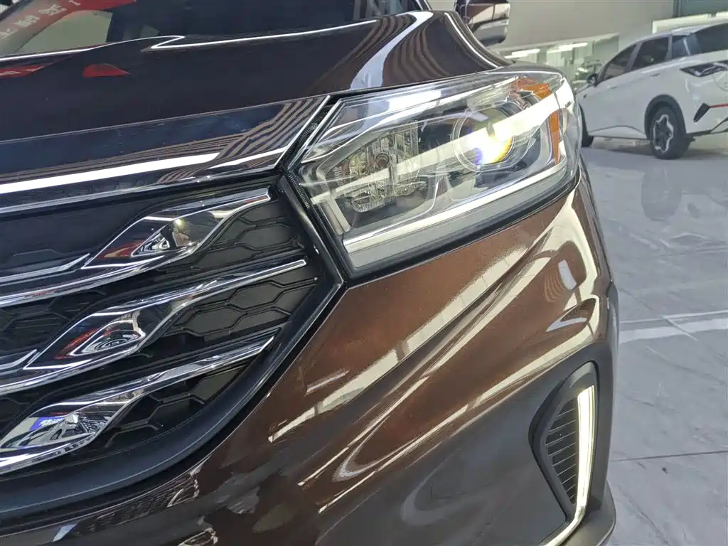 GAC Trumpchi Trumpchi GS4 2018 235T Automatic 2WD Luxury Smart Connect фото 24
