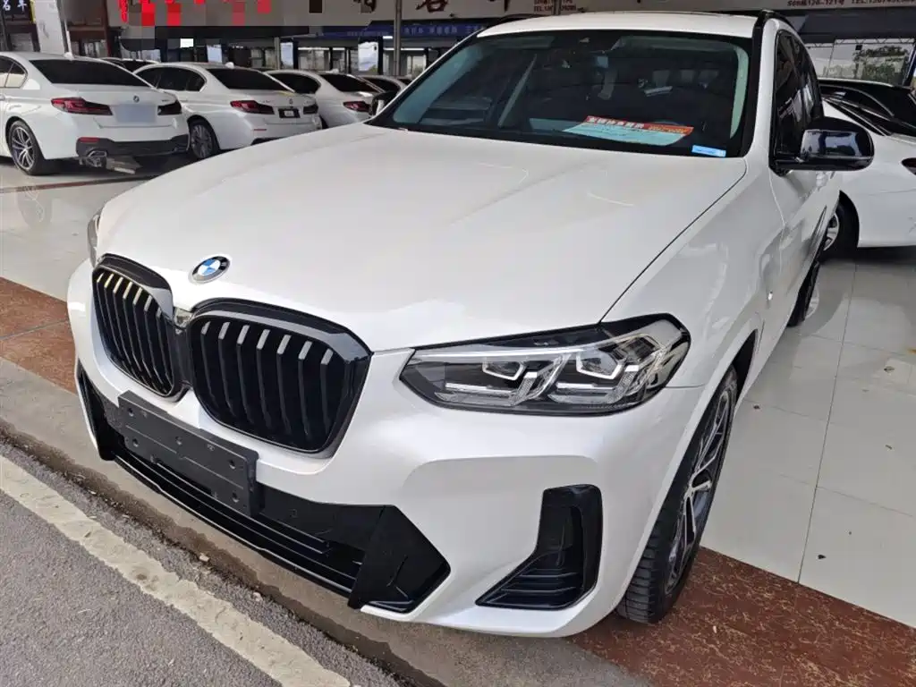 BMW X3 2022 xDrive30i Leading M Night Package