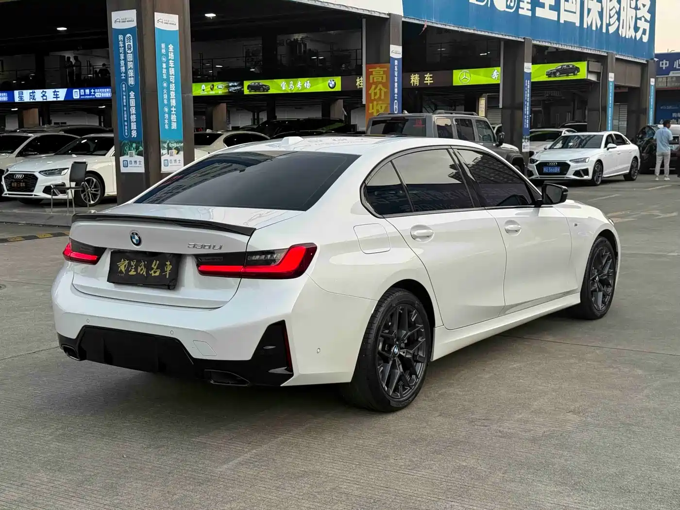 BMW 3 Series 2026 2026 330Li M Sport Shadowline Package