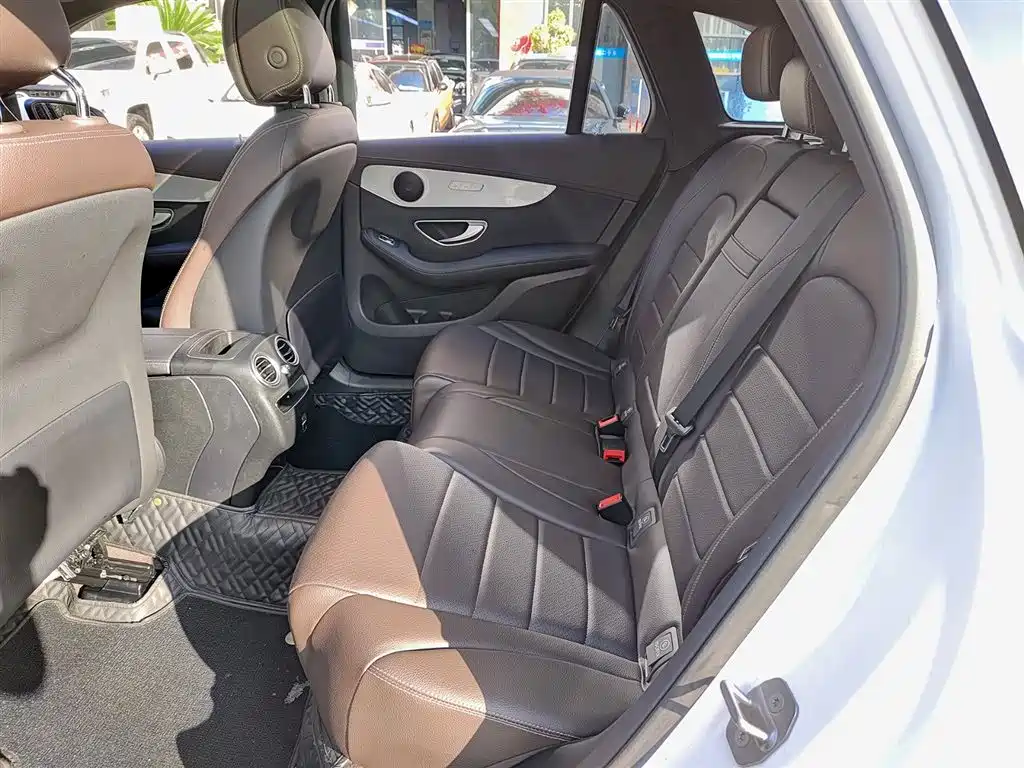 Mercedes-Benz GLC 2022 Facelift III GLC 260 L 4MATIC Dynamic фото 8