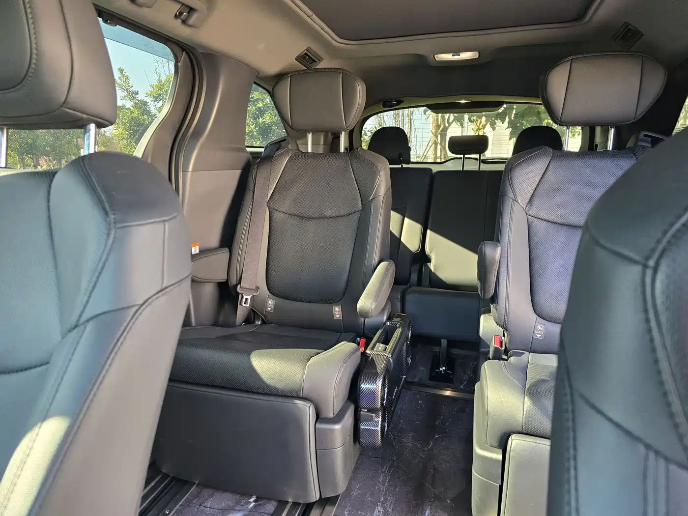 Toyota Granvia 2023 2023 2.5L Hybrid VIP Edition