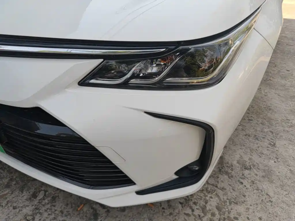 Photo 24 - Toyota Corolla