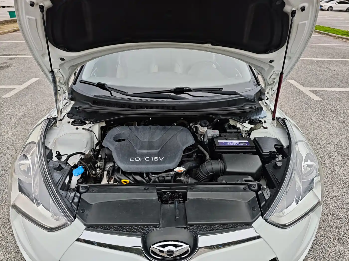 Hyundai Veloster 2012 1.6L Automatic Luxury Edition фото 29