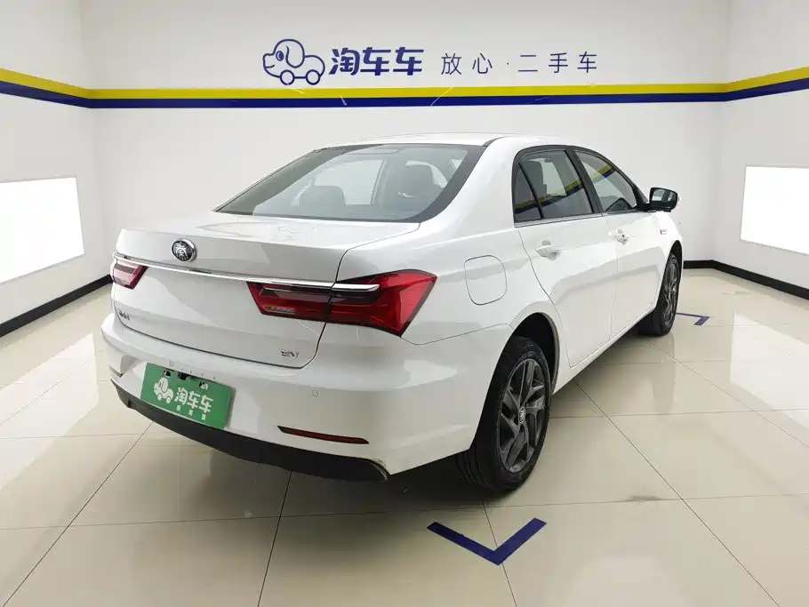 BYD Qin New Energy 2020 2019 Long Range Edition Premium