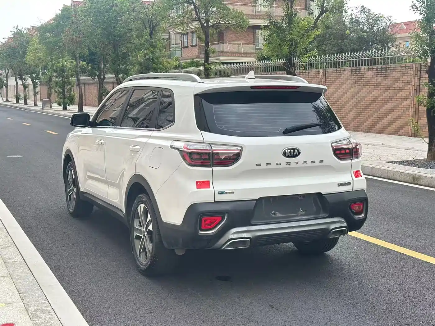 Kia Sportage 2019 2.0L Automatic Smart Luxury Edition фото 4