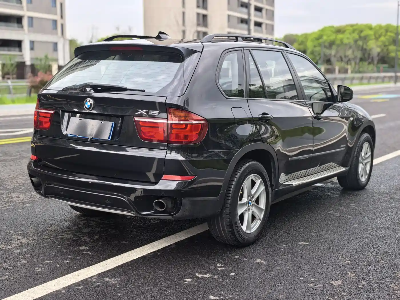 BMW X5 (Import) 2011 xDrive35i Leading Edition фото 7