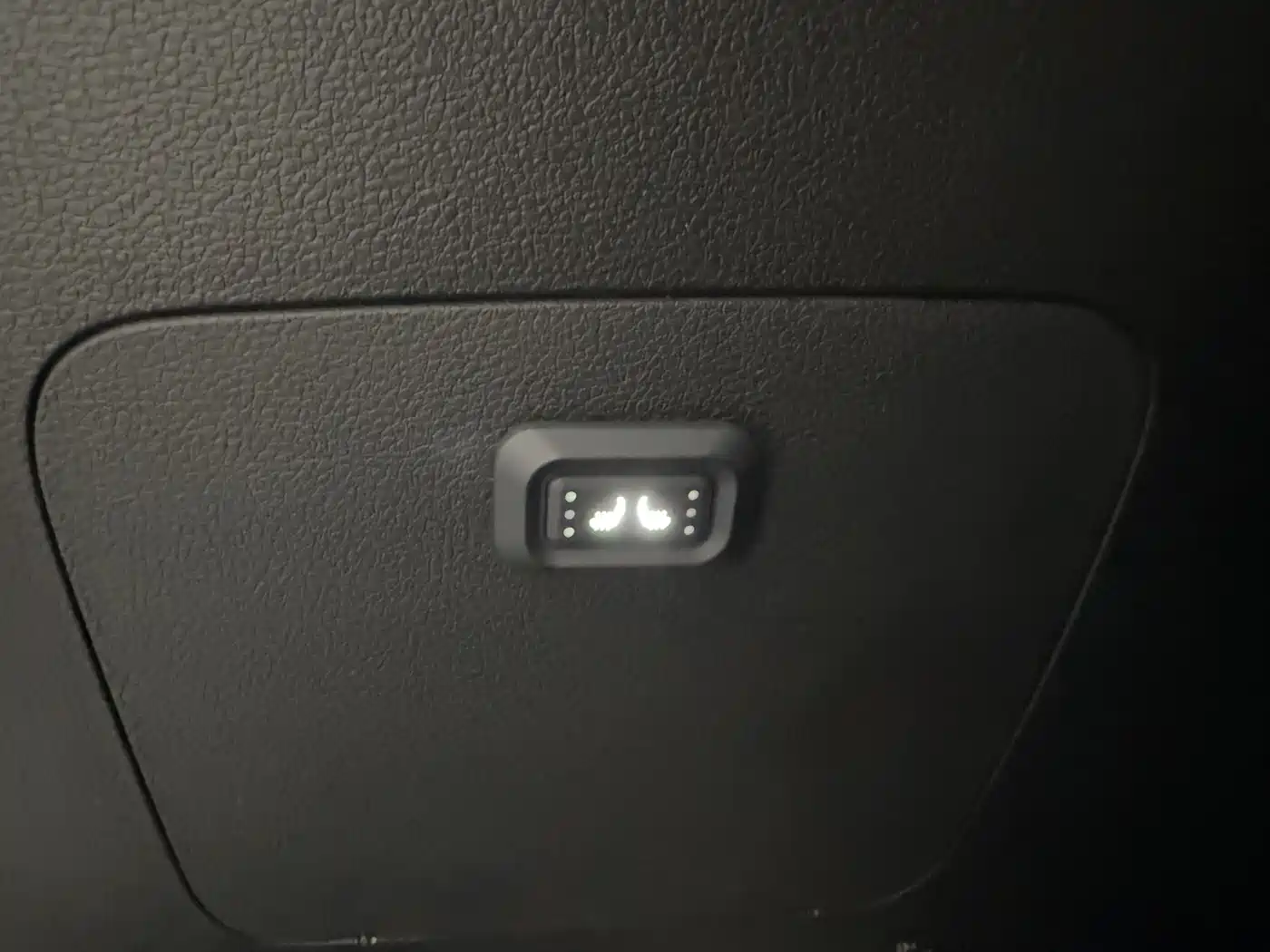 GEELY AUTOMOBILE BINYUE