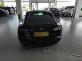 Фото 6 - Tesla Model 3