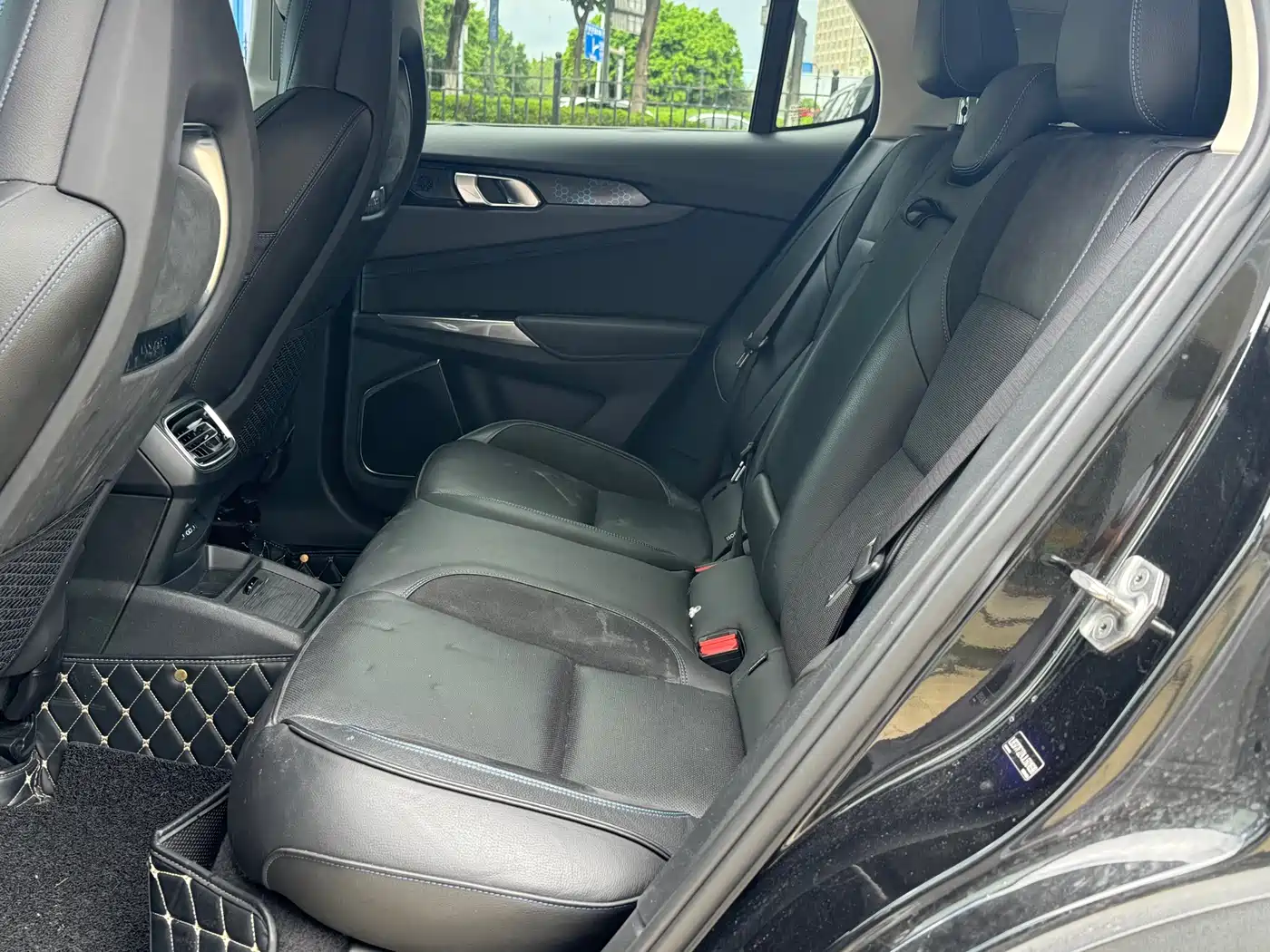 Lynk & Co 01 EM-P 2018 2018 1.5T PHEV Jin Pro China V