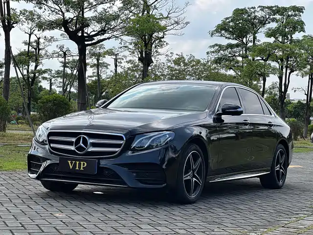 Mercedes-Benz E-Class 2020