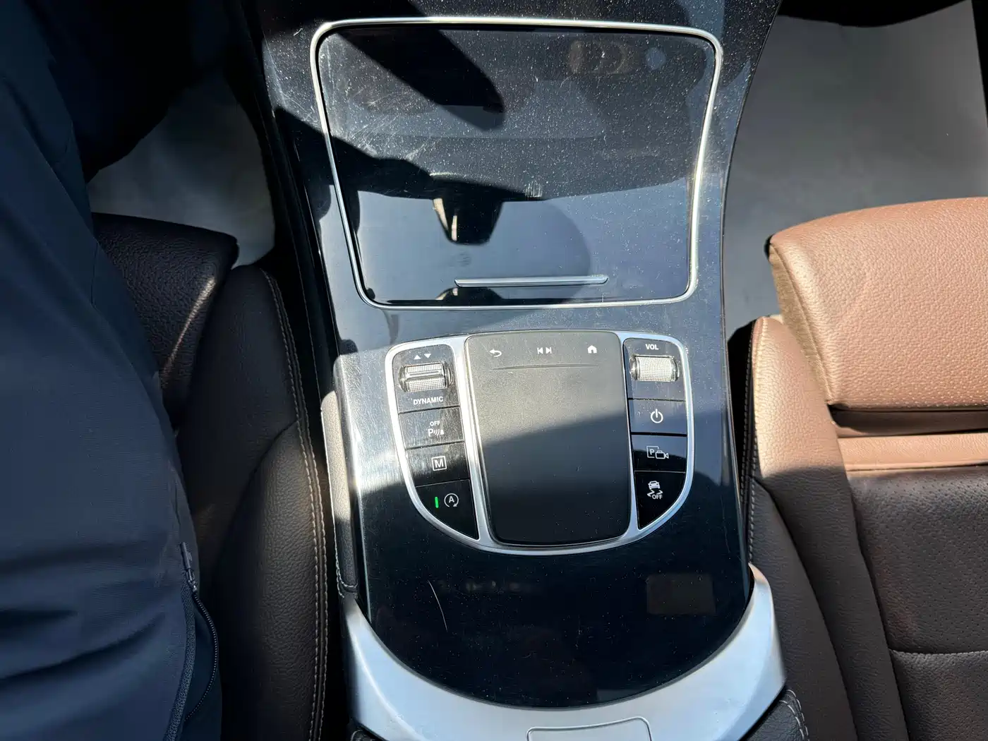 Mercedes-Benz GLC 2022 Model GLC 260 L 4MATIC Luxury Edition фото 15