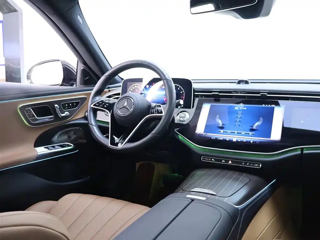 Mercedes-Benz E-Class 2024 Model E 300 L Luxury фото 14
