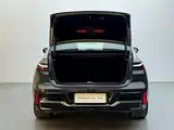 Photo 6 - BMW i7 M70L