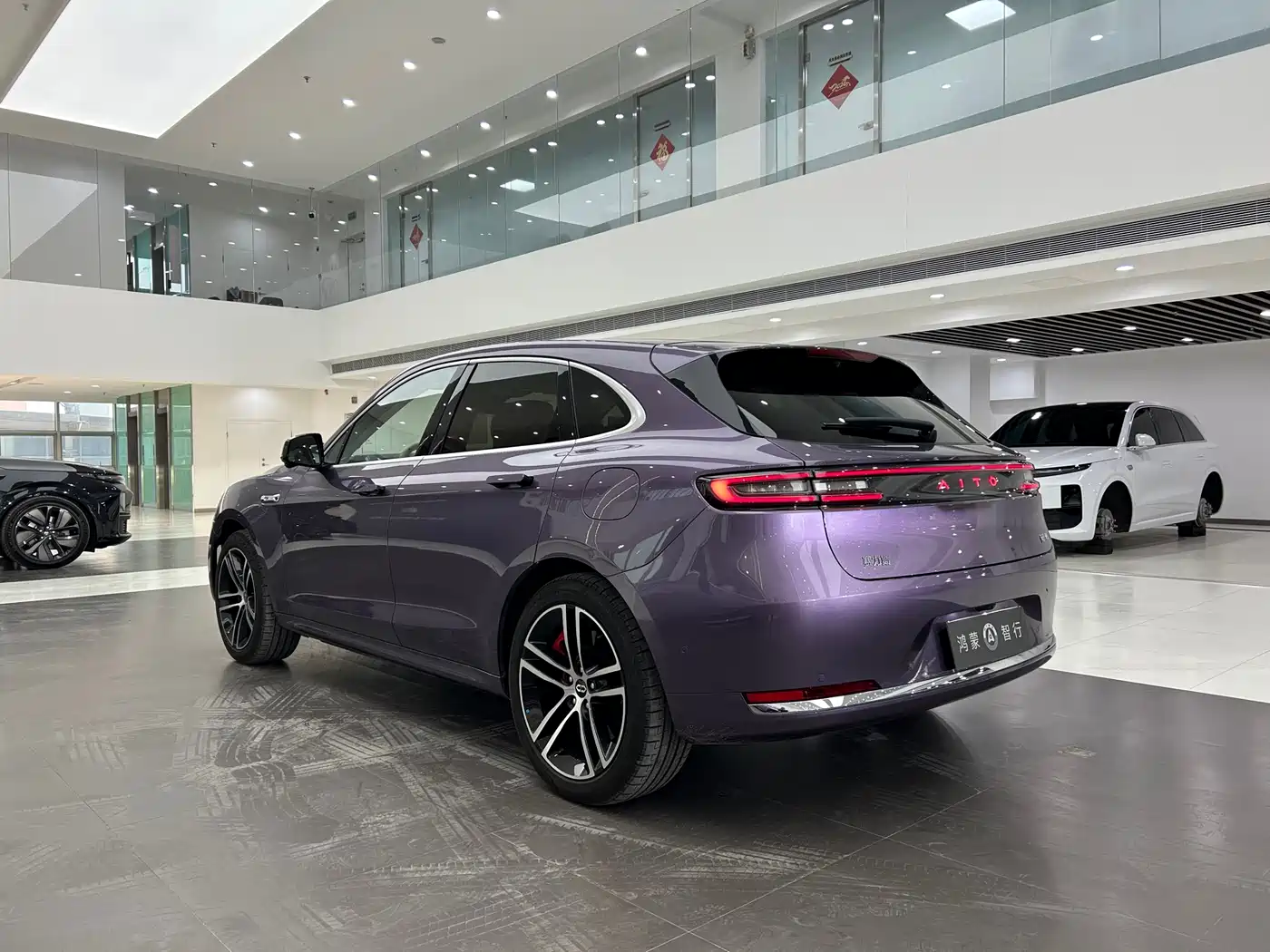 AITO Wenjie AITO M5 2025 Extended Range Ultra AWD фото 11