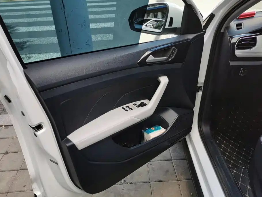 Volkswagen Tharu 2025 2025 New Edge 1.5L Aspiration Edition