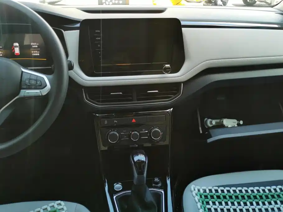 Volkswagen Tharu 2025 2025 New Edge 1.5L Aspiration Edition
