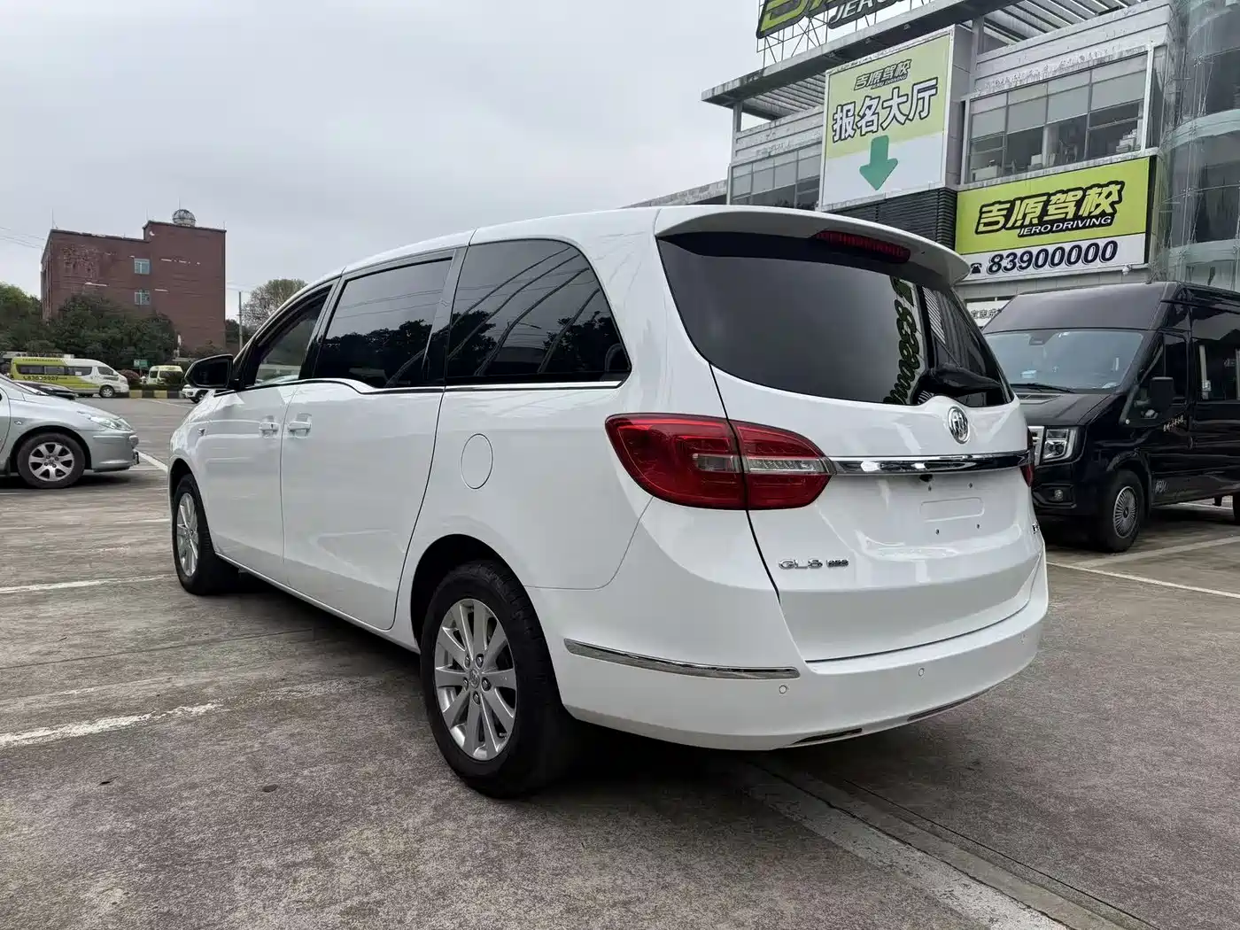 Buick GL8 2017 25S Comfort China V фото 8