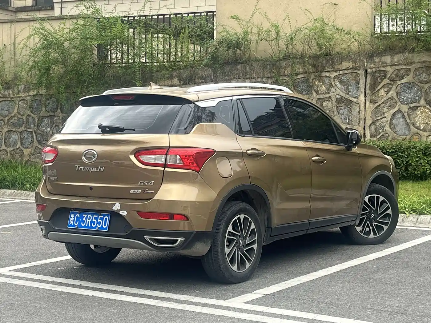 GAC Trumpchi Trumpchi GS4 2016 235T G-DCT Elite Edition фото 5