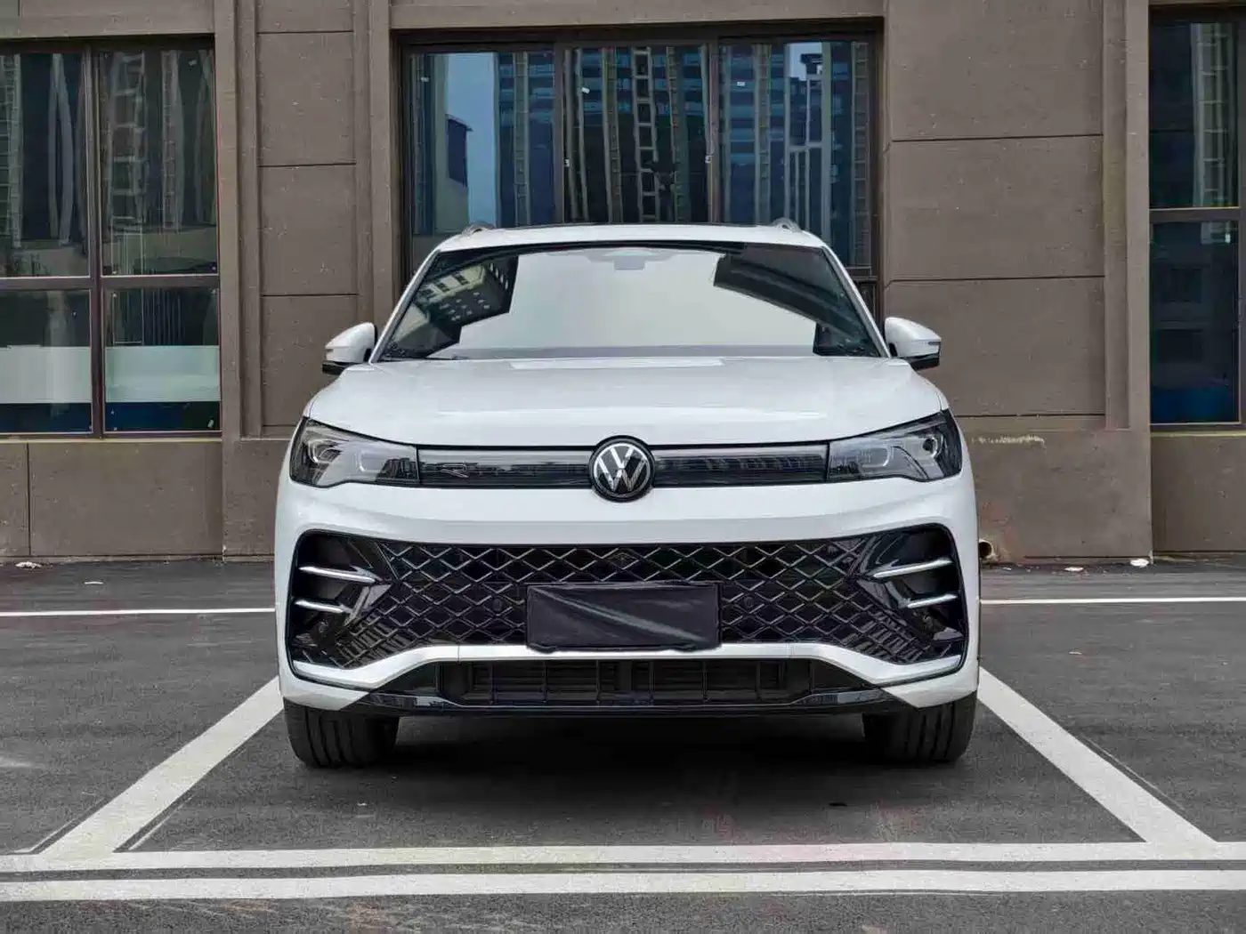 2025 Volkswagen Tiguan L