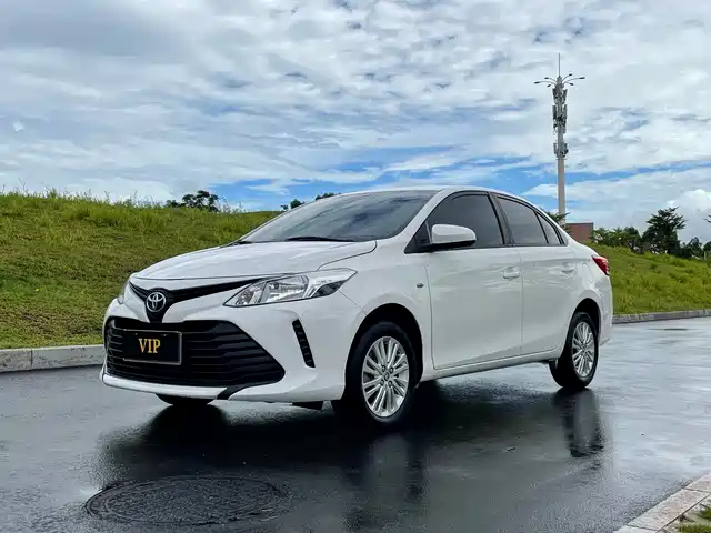 TOYOTA VIOS