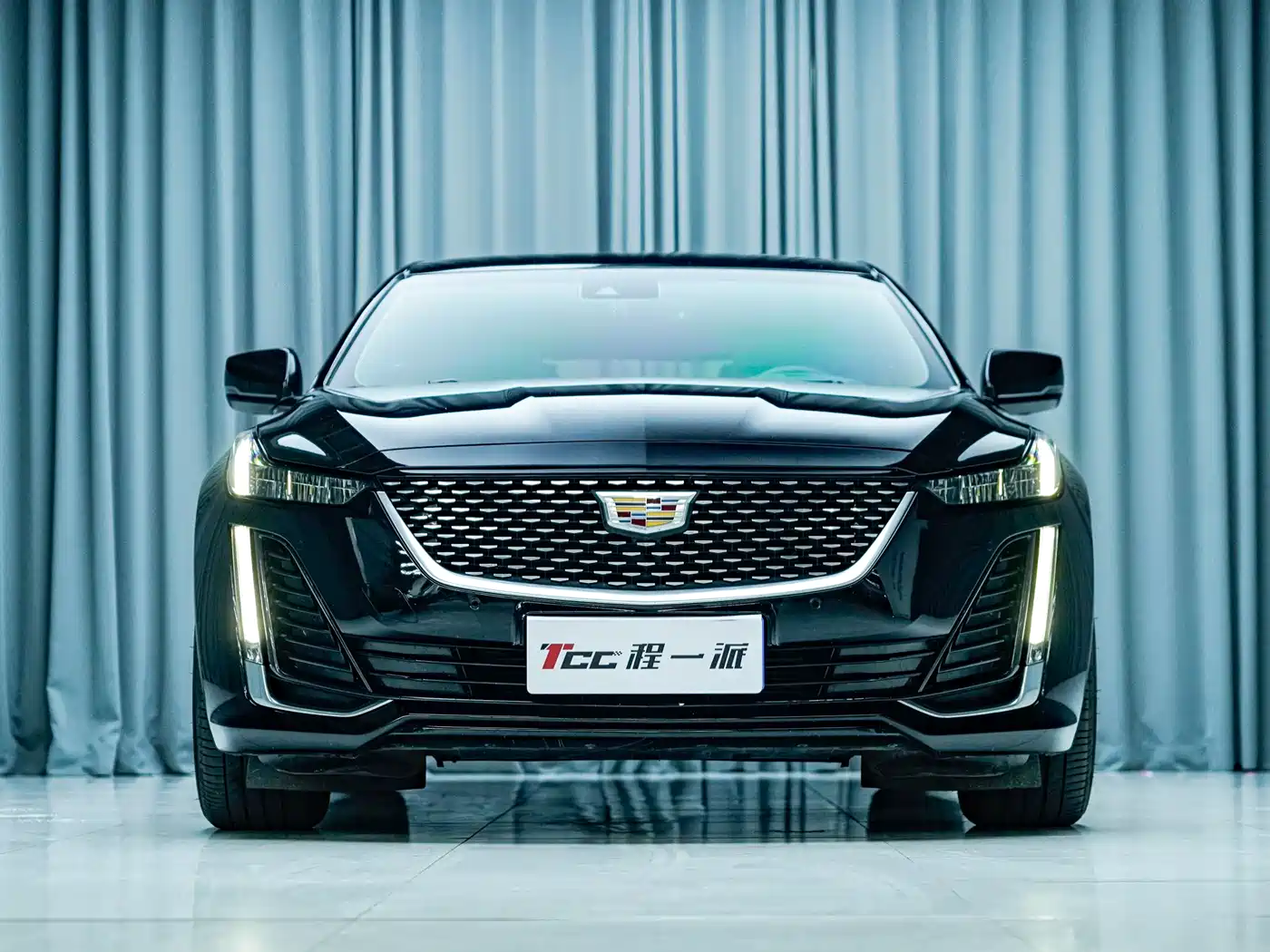 Cadillac CT5 2022 28T Luxury (Standard)