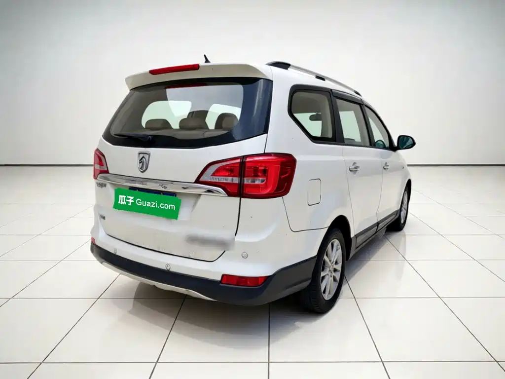 Фото 6 - Baojun 730