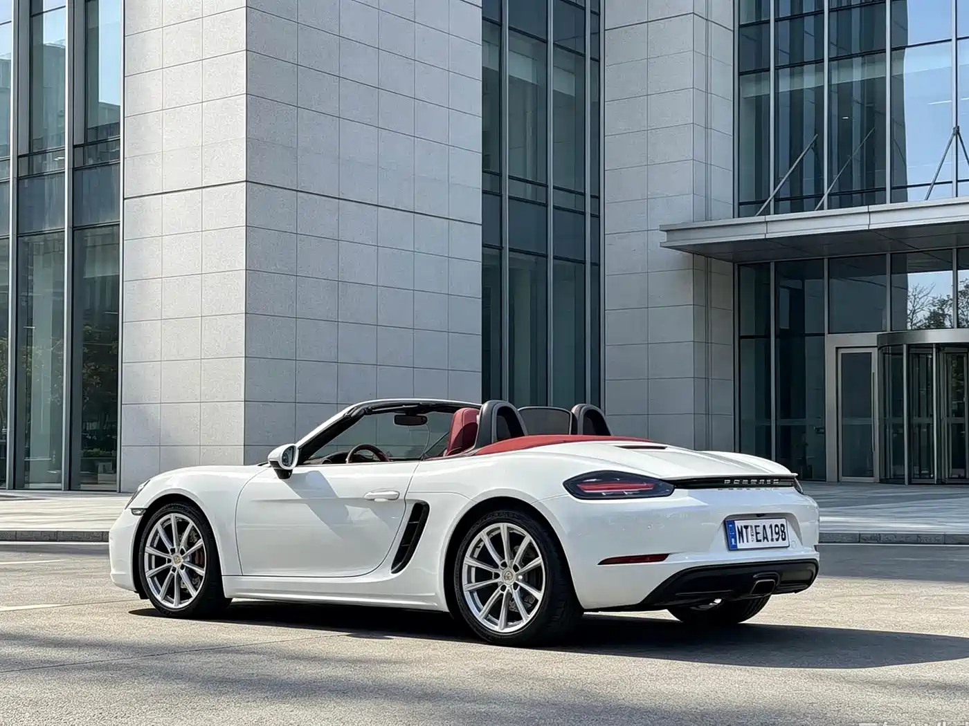 Porsche 718 2017 2016 Boxster 2.0T