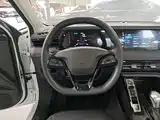 Фото 11 - Roewe i5