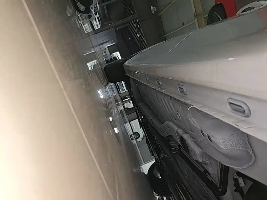 Фото 22 - Roewe i5