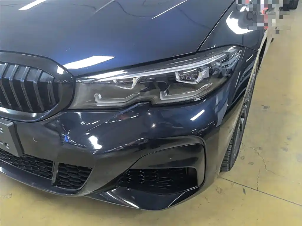 BMW 3 Series 2022 Facelift 325i M Sport Shadow Edition фото 24
