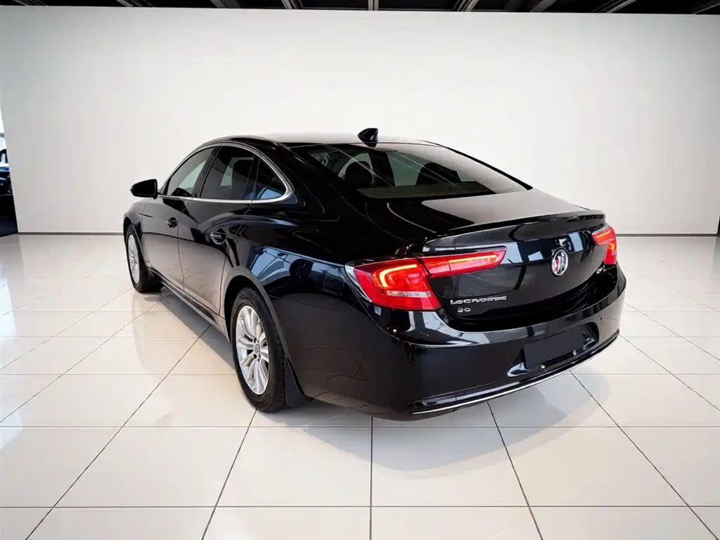 Buick LaCrosse 2018 Model 20T Elite Edition фото 23