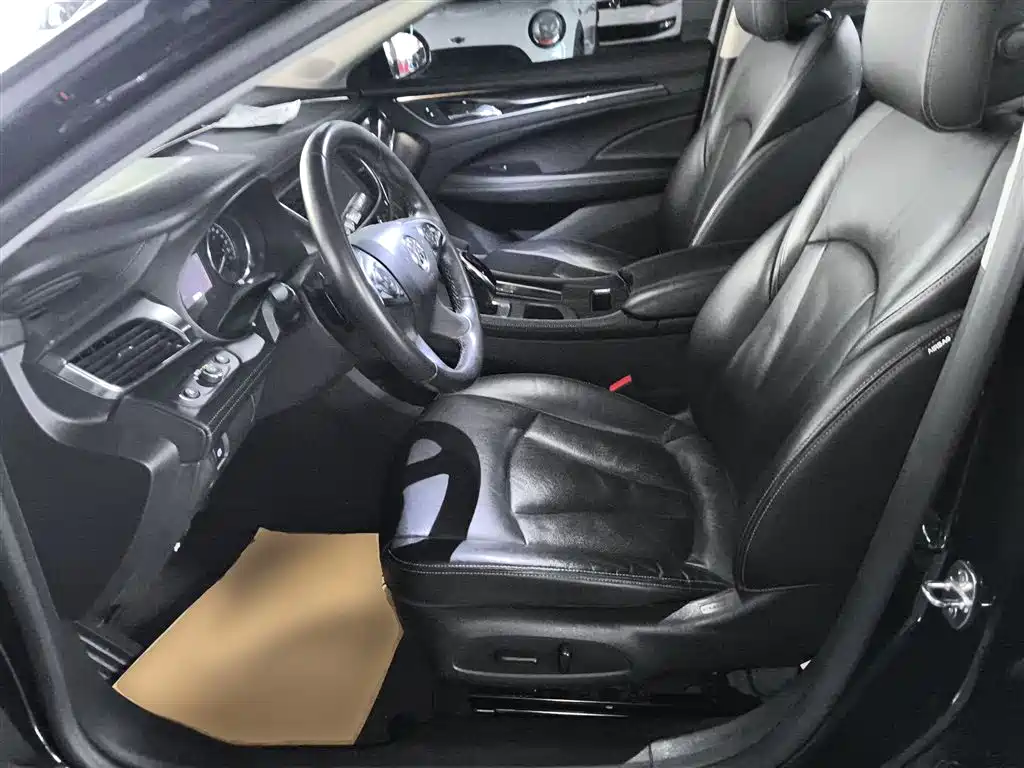 Buick LaCrosse 2018 Model 20T Elite Edition фото 11
