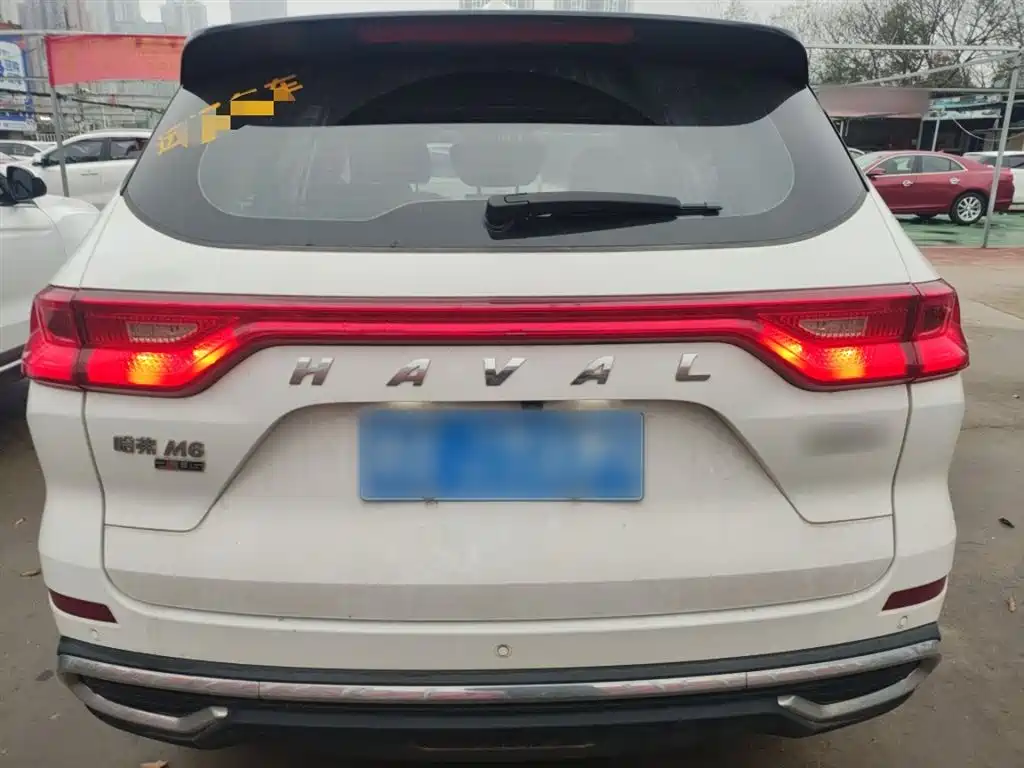 Haval M6 2021 PLUS 1.5T DCT Luxury Smart Connect фото 5