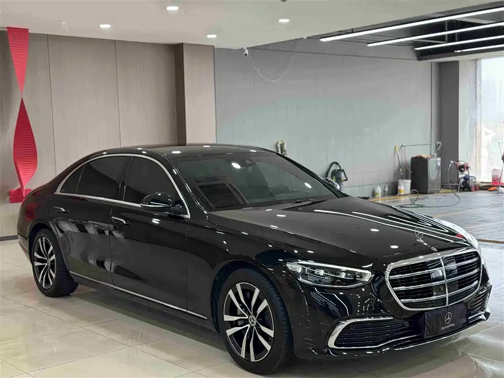 MERCEDES-BENZ S CLASS