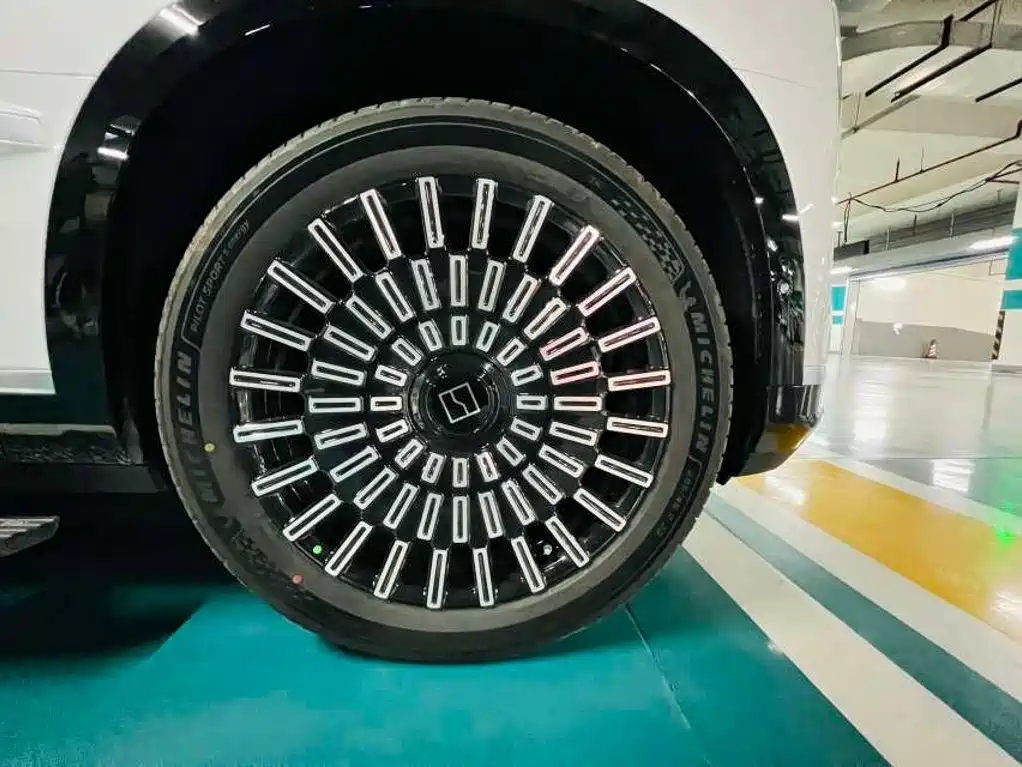 2026 ZEEKR 9X